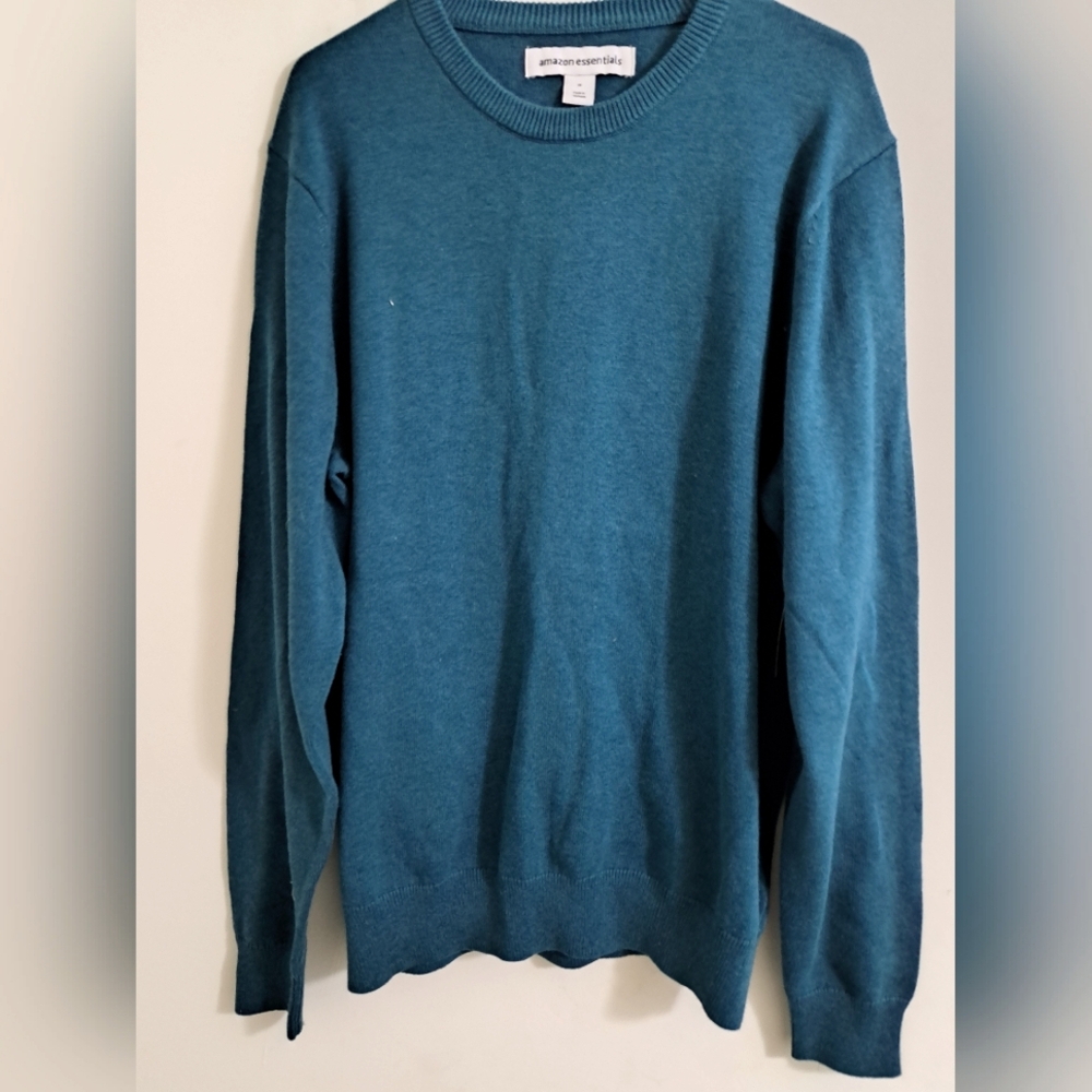Amazon Essentials Sweater.